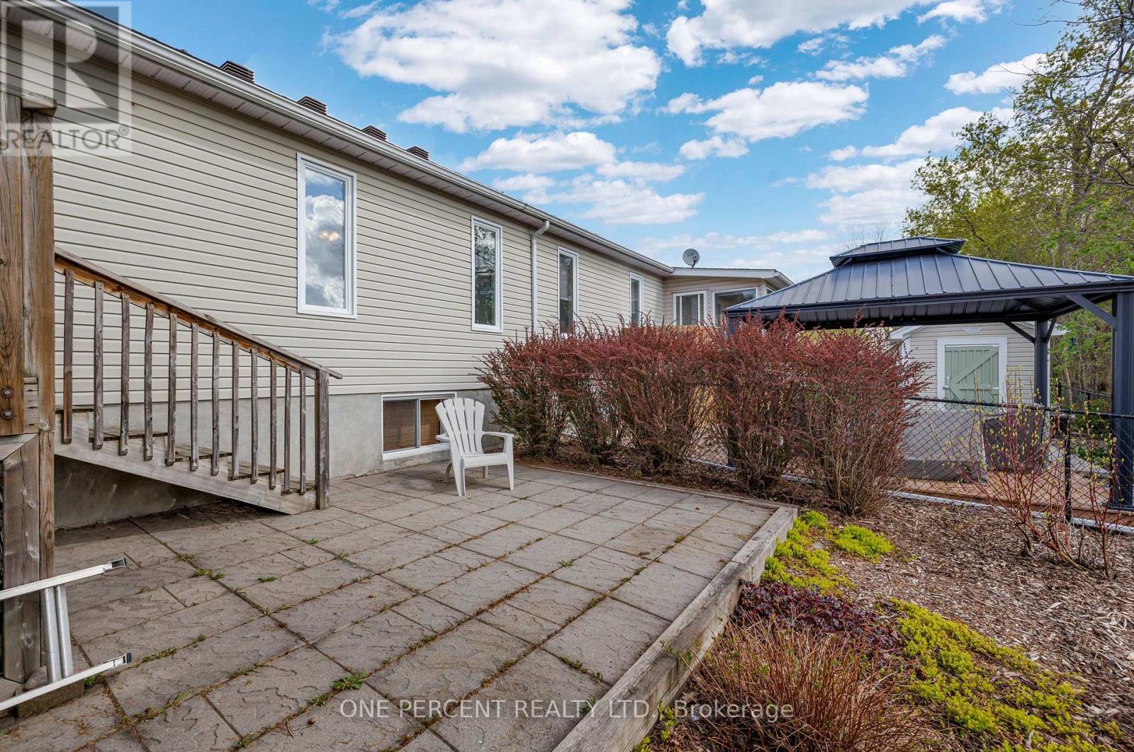 18 Dr. Gordon Crescent, North Grenville, Ontario  K0G 1J0 - Photo 36 - X13480582
