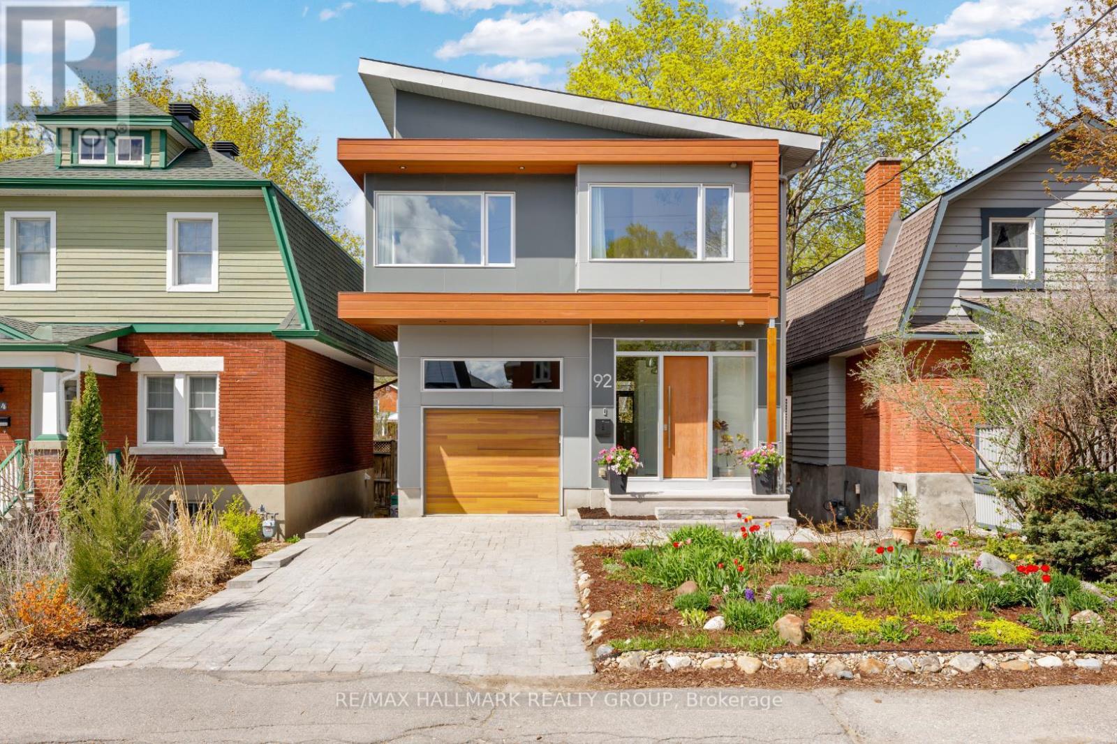 92 Grange Avenue, Ottawa, Ontario  K1Y 0N9 - Photo 1 - X13480590