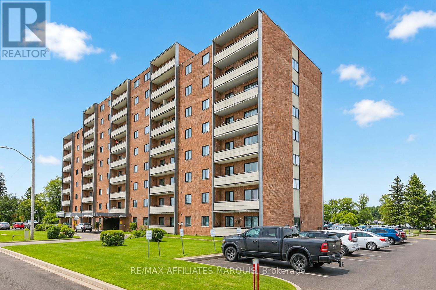 204 - 41 Sunset Boulevard, Perth, Ontario  K7H 3H8 - Photo 1 - X13480652