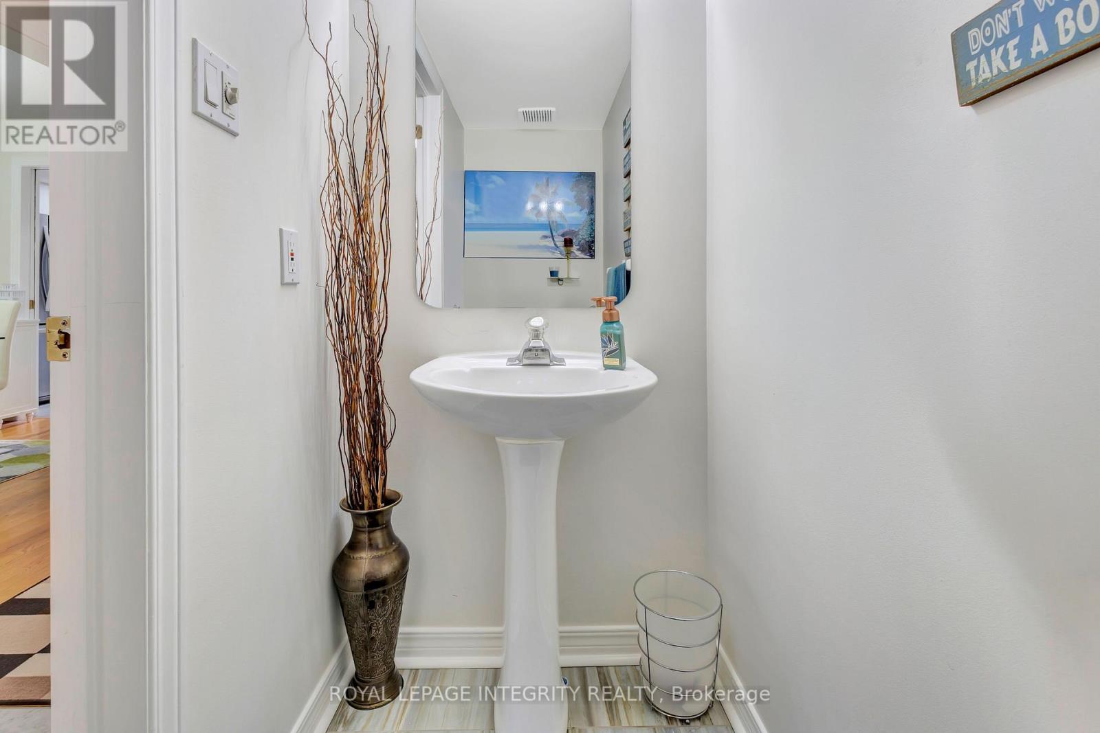 7 Westpointe Crescent, Ottawa, Ontario  K2G 5Z1 - Photo 8 - X13480664
