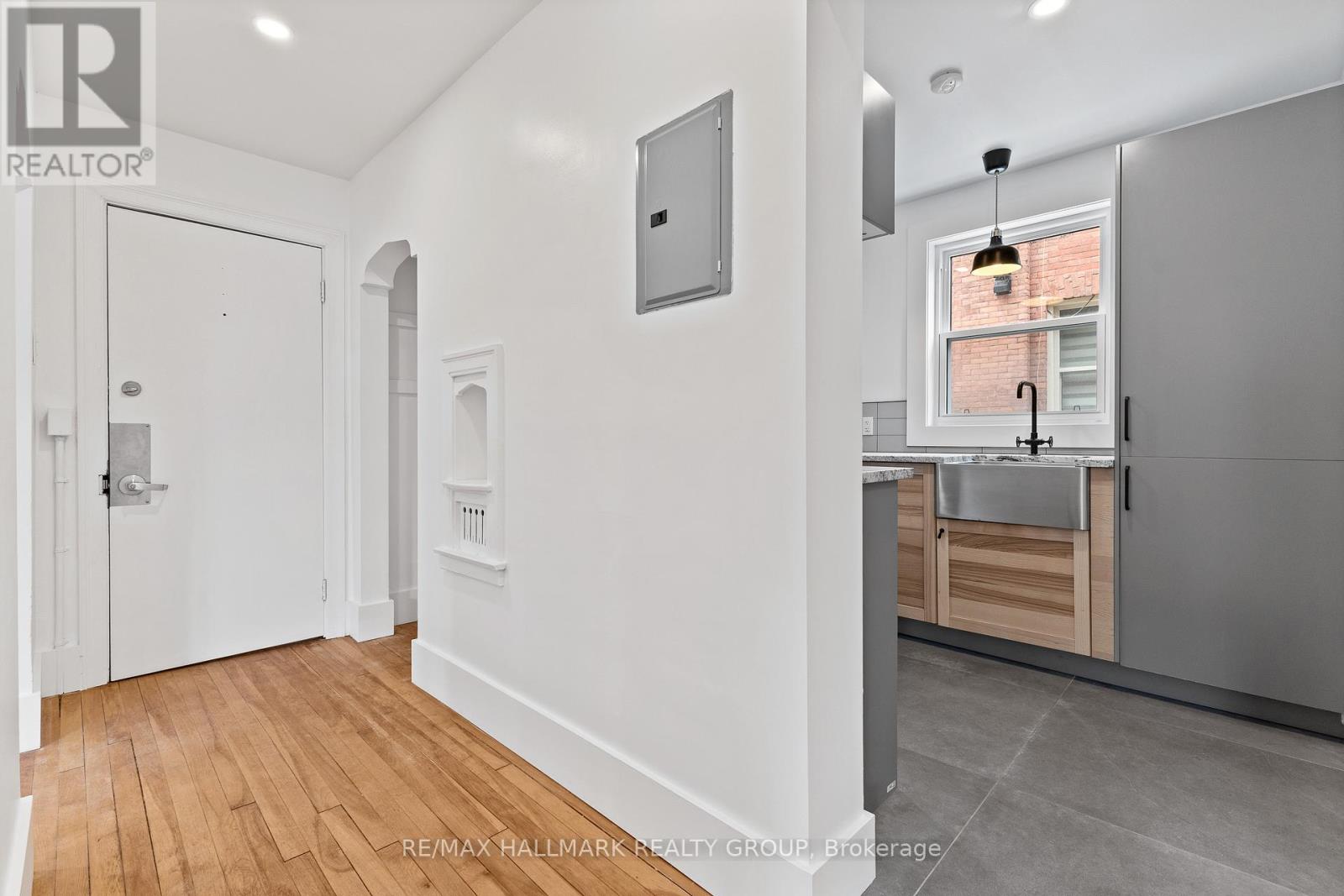 455 Metcalfe Street, Ottawa, Ontario  K2P 1T1 - Photo 3 - X13481074