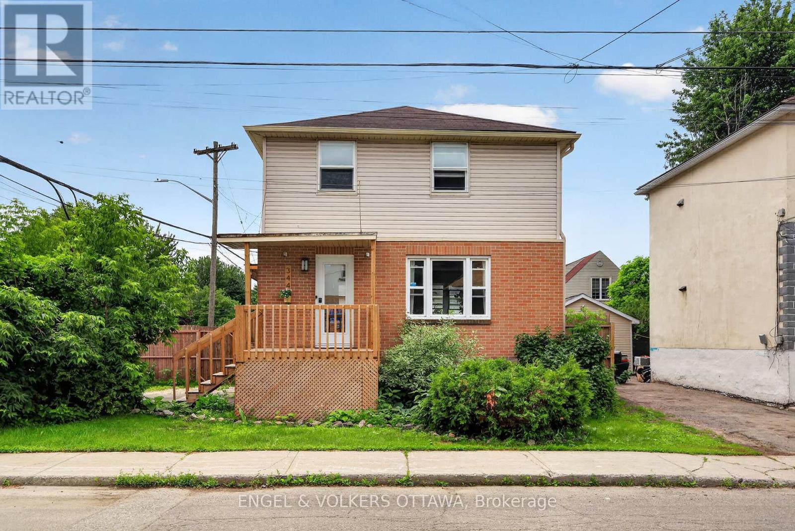 344 Richelieu Avenue, Ottawa, Ontario  K1L 6J9 - Photo 1 - X13481330