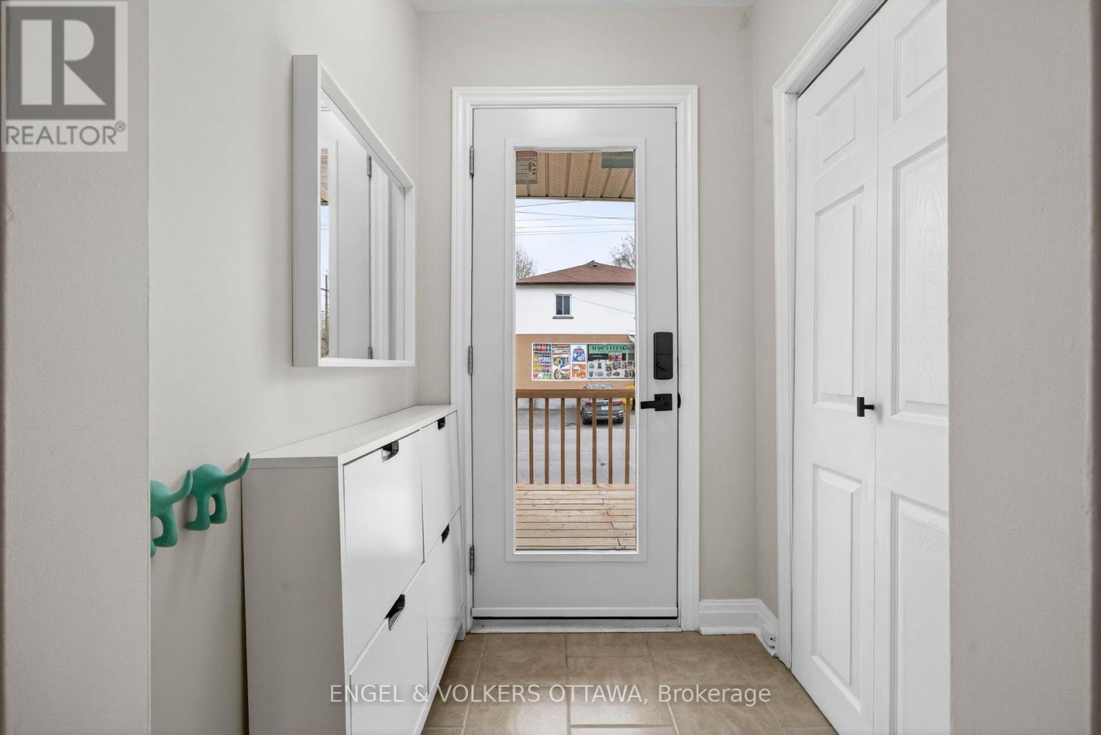 344 Richelieu Avenue, Ottawa, Ontario  K1L 6J9 - Photo 3 - X13481330