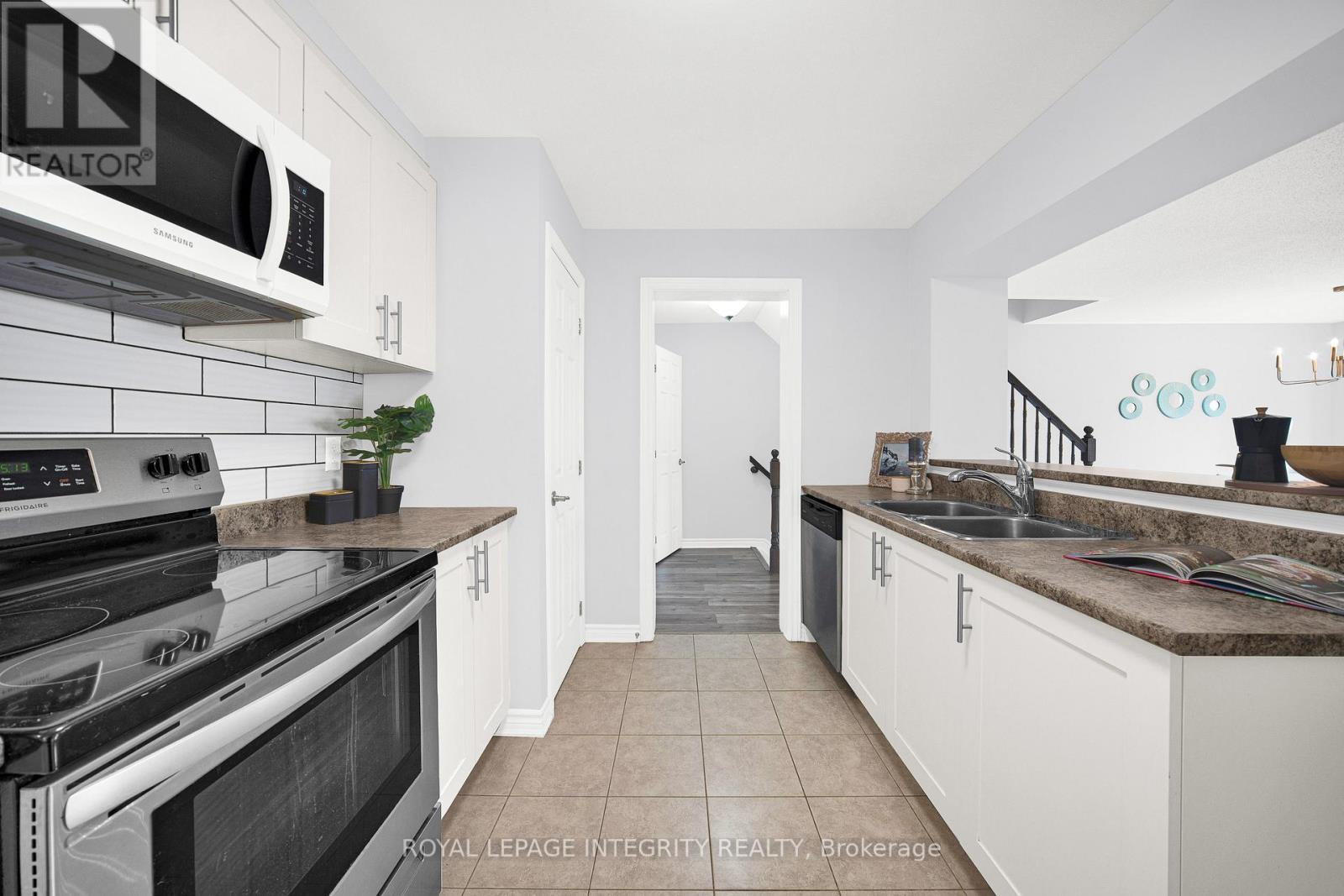 311 Pumpkinseed Crescent, Ottawa, Ontario  K2J 6J9 - Photo 9 - X13481456