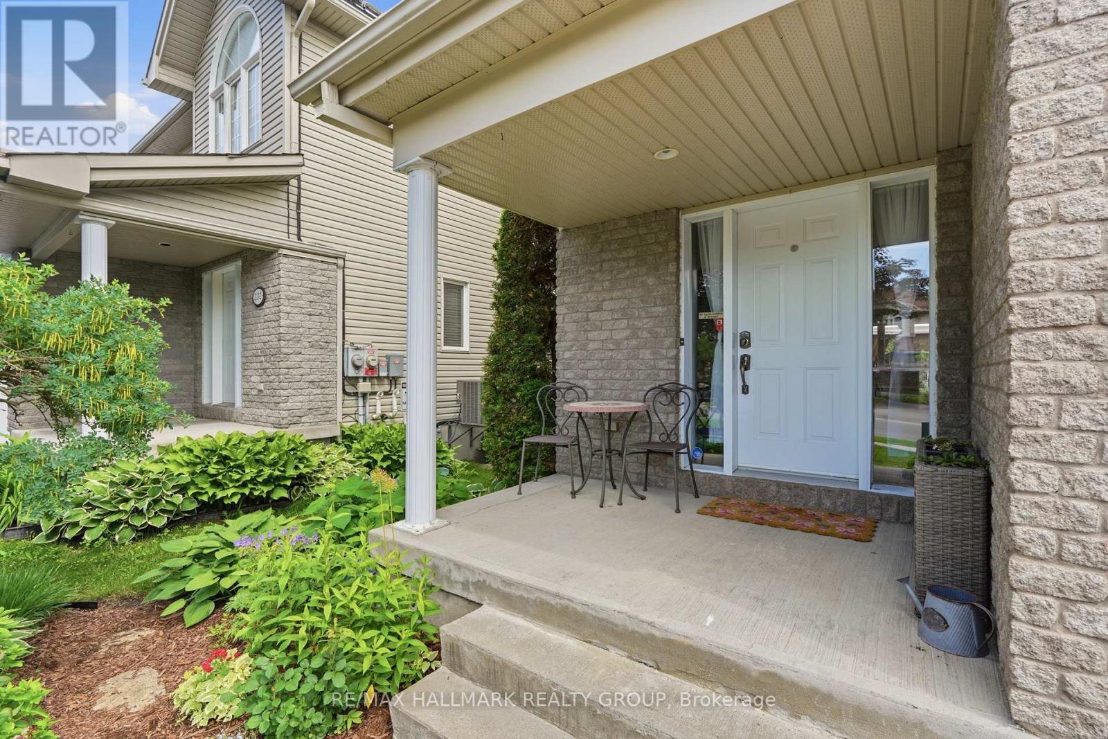 2122 Patricia Street, Clarence-Rockland, Ontario  K4K 1V7 - Photo 3 - X13481470