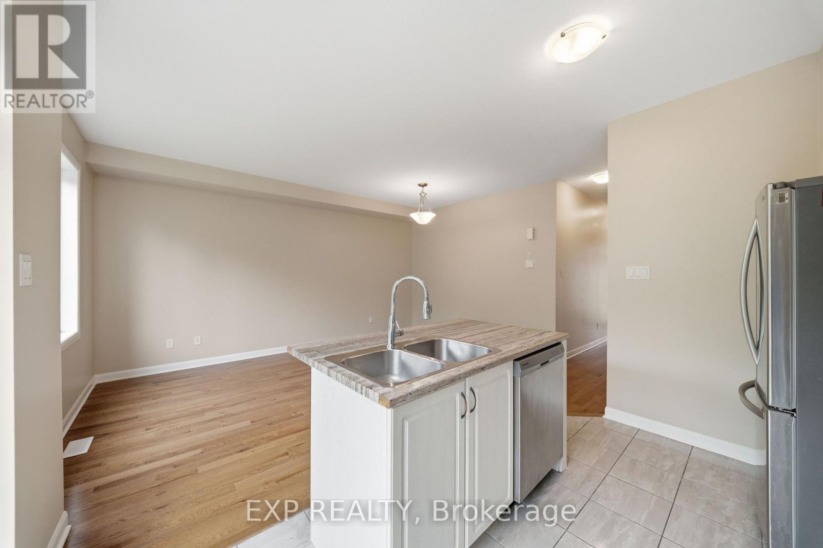 222 Geyser Place, Ottawa, Ontario  K2J 6P1 - Photo 11 - X13481476