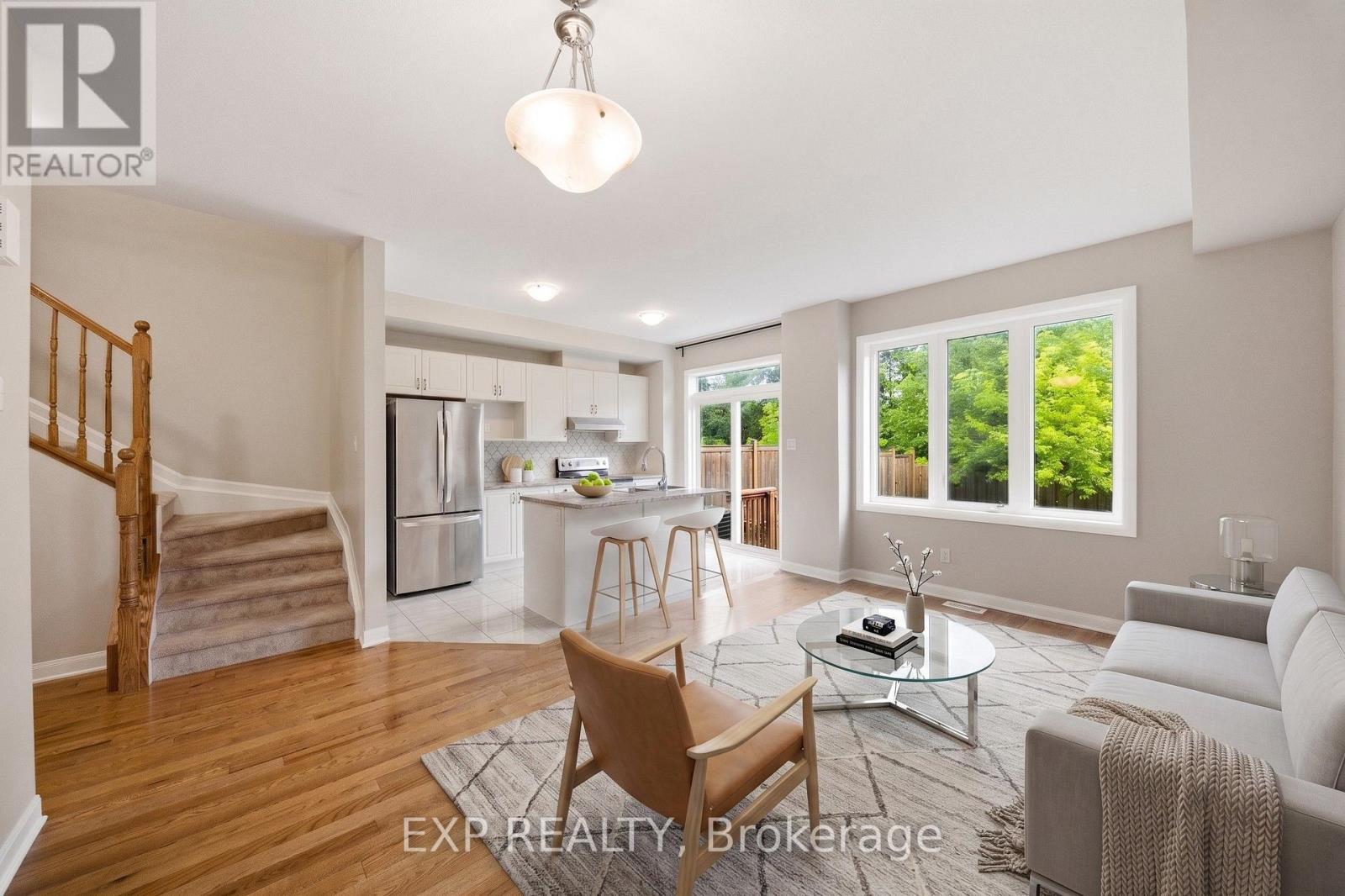 222 Geyser Place, Ottawa, Ontario  K2J 6P1 - Photo 4 - X13481476