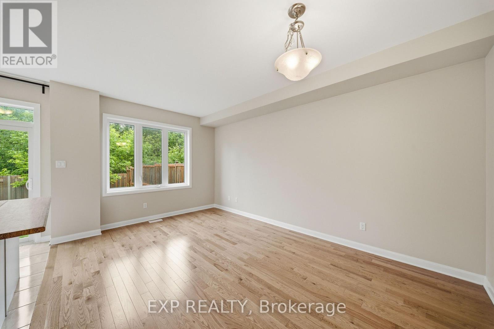 222 Geyser Place, Ottawa, Ontario  K2J 6P1 - Photo 8 - X13481476
