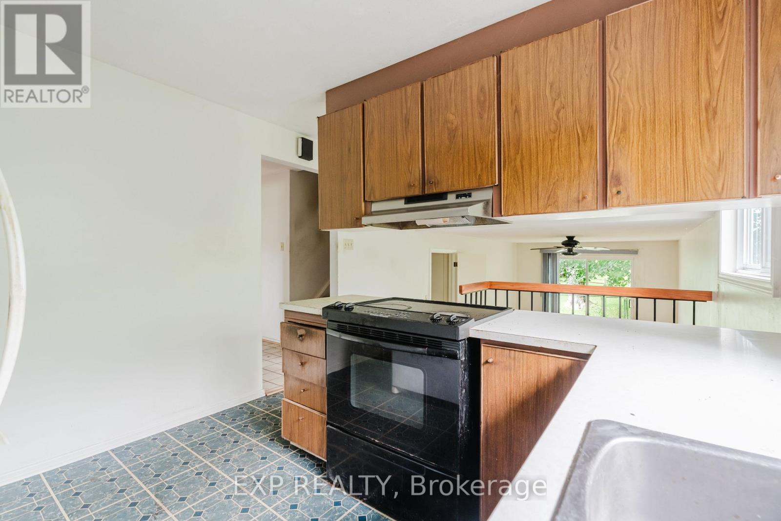 167 Withrow Avenue, Ottawa, Ontario  K2G 2J6 - Photo 12 - X13481646
