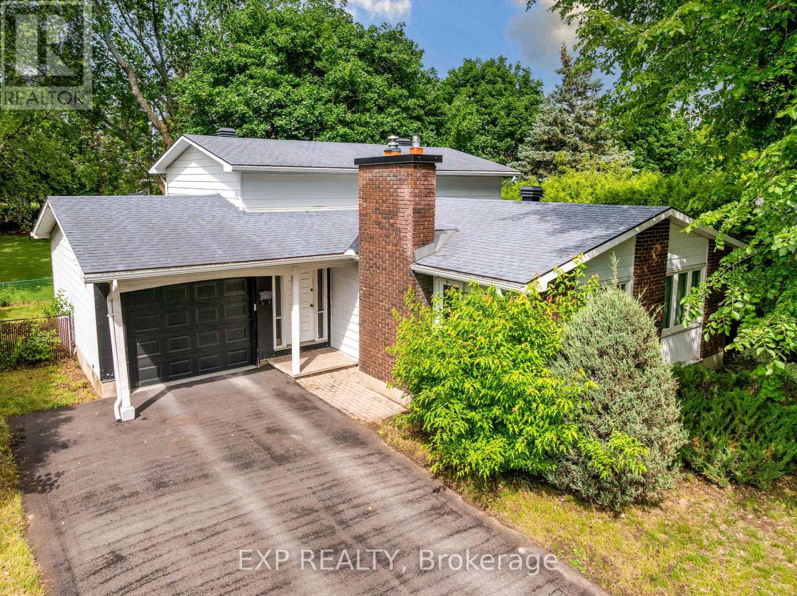 167 Withrow Avenue, Ottawa, Ontario  K2G 2J6 - Photo 3 - X13481646