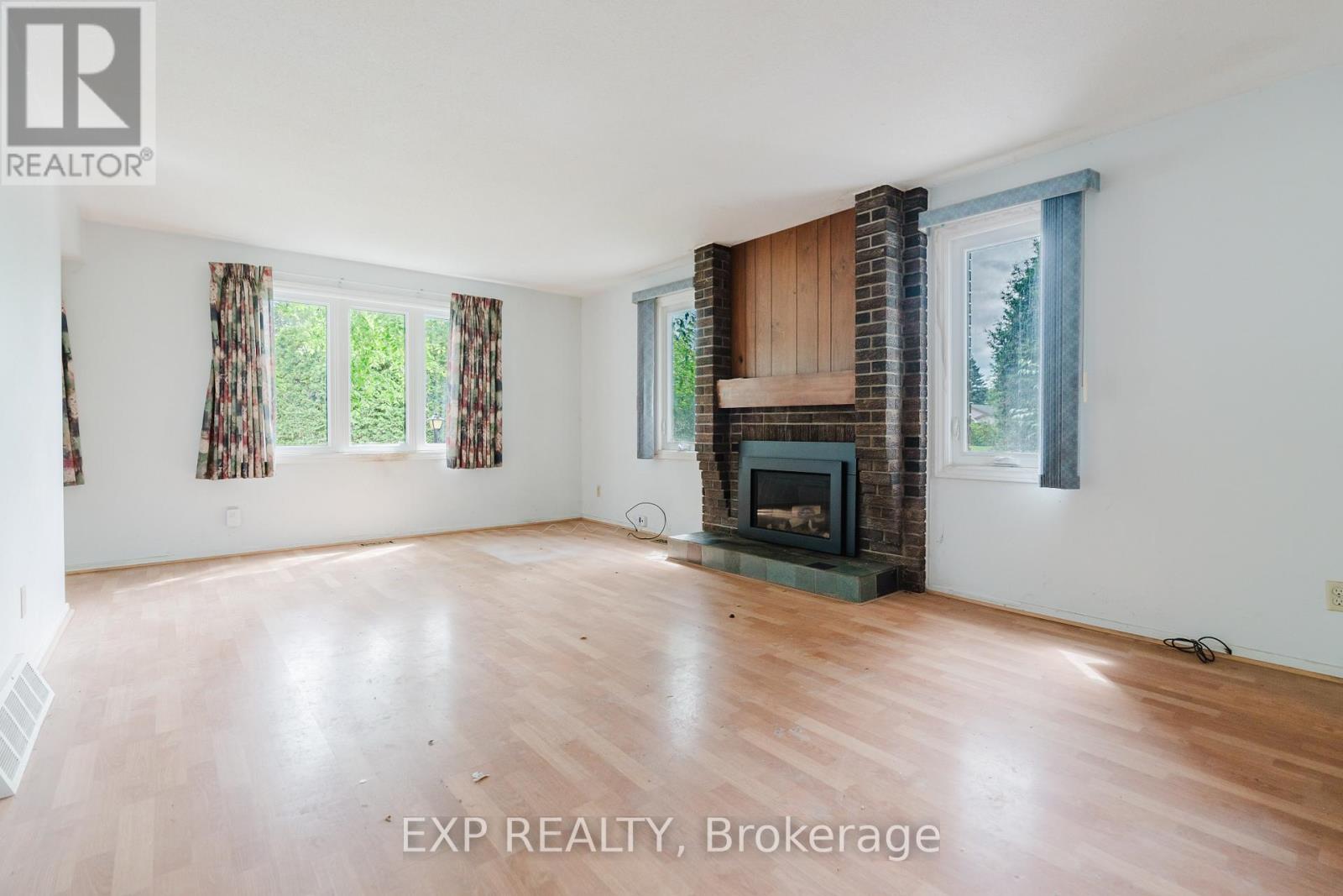 167 Withrow Avenue, Ottawa, Ontario  K2G 2J6 - Photo 7 - X13481646
