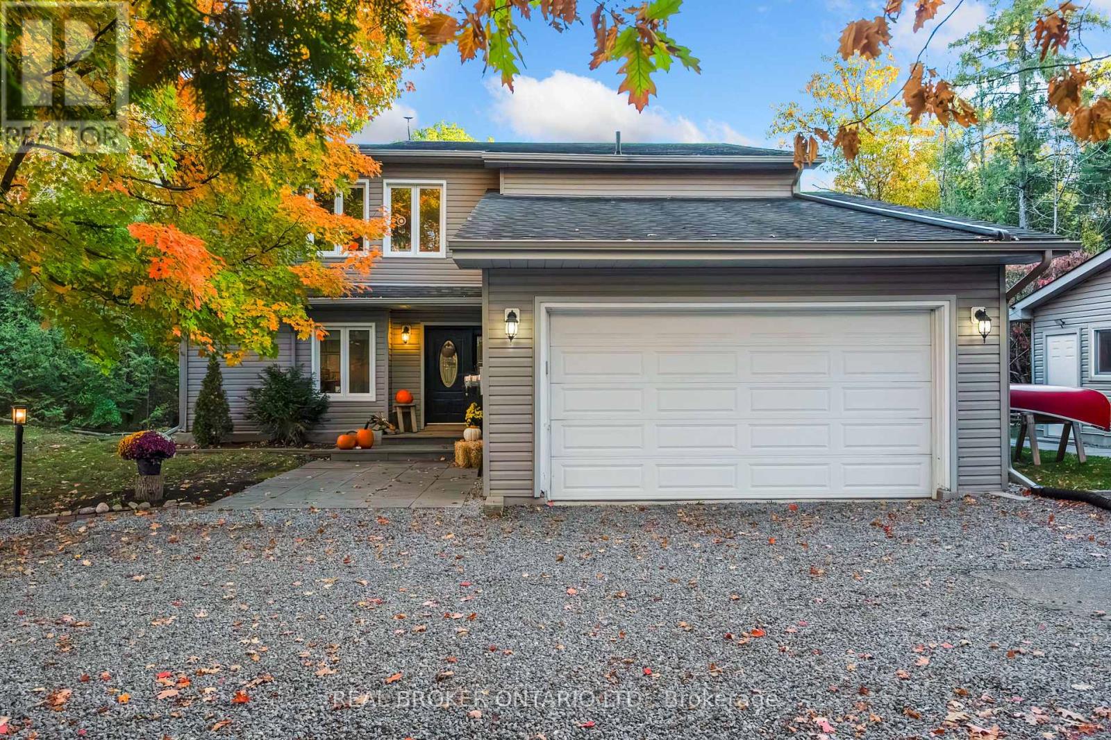 967 UPPER DWYER HILL ROAD, Ottawa, Ontario