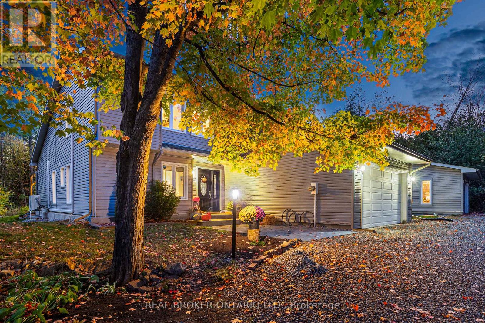 967 Upper Dwyer Hill Road, Ottawa, Ontario  K0A 1L0 - Photo 5 - X13481650