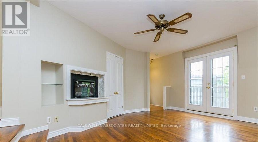 245 Mackay St Street, Ottawa, Ontario  K1M 2B6 - Photo 15 - X13481704