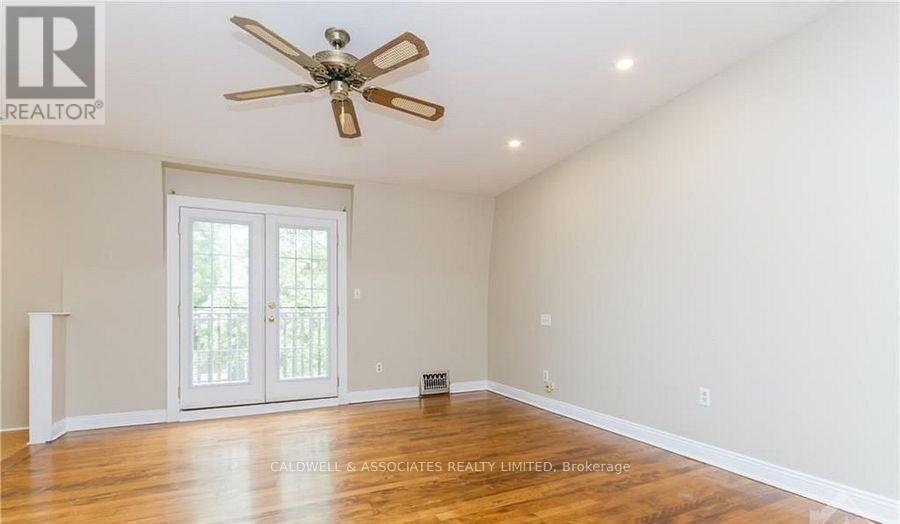 245 Mackay St Street, Ottawa, Ontario  K1M 2B6 - Photo 19 - X13481704