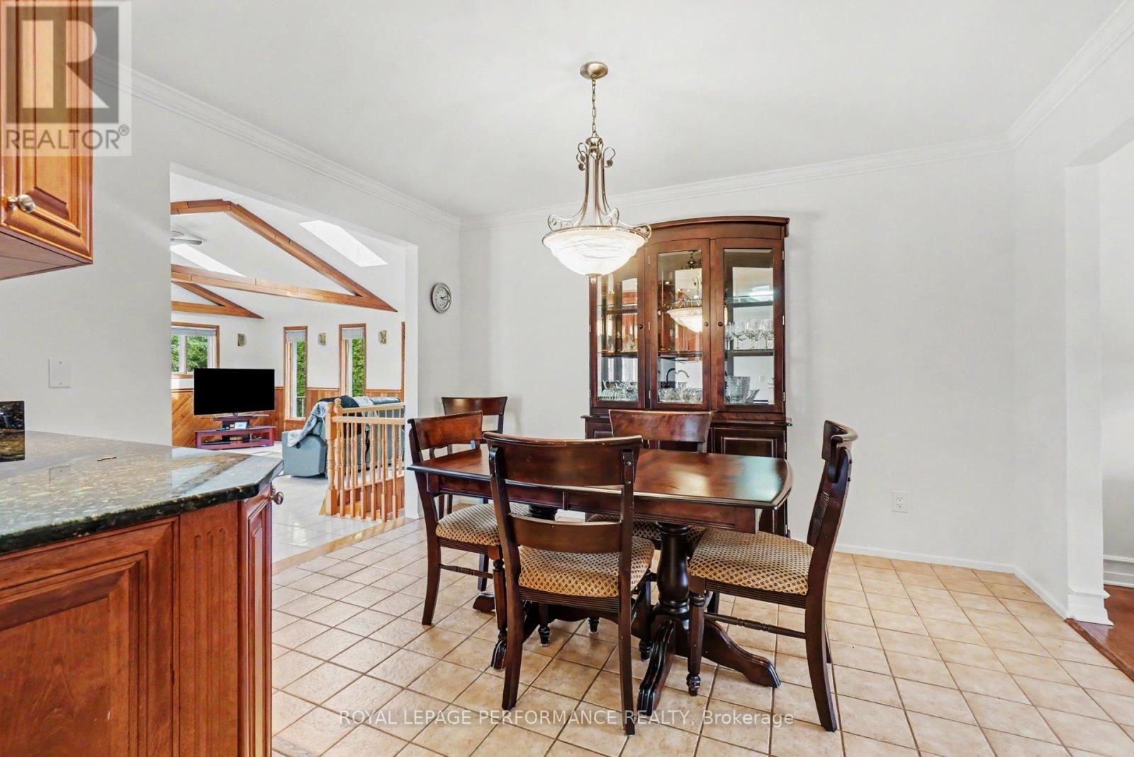 1599 Maxime Street, Ottawa, Ontario  K1B 3K9 - Photo 10 - X13481706