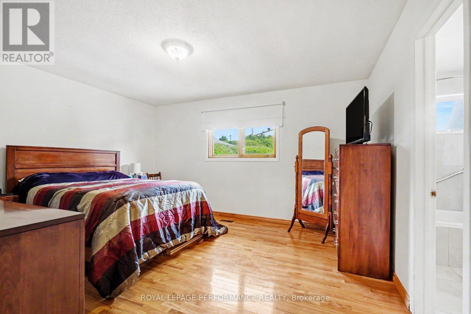 1599 Maxime Street, Ottawa, Ontario  K1B 3K9 - Photo 19 - X13481706
