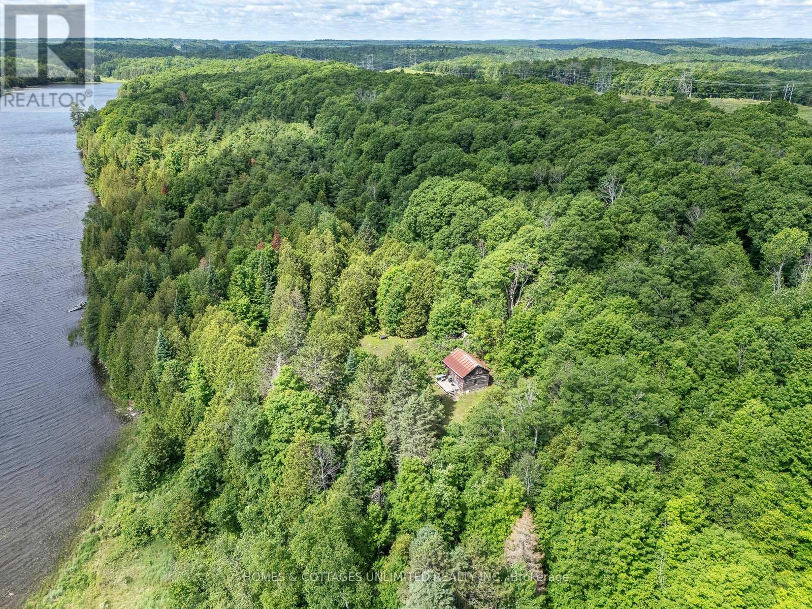 1084C SWAUGERS LAKE ROAD, Frontenac, Ontario