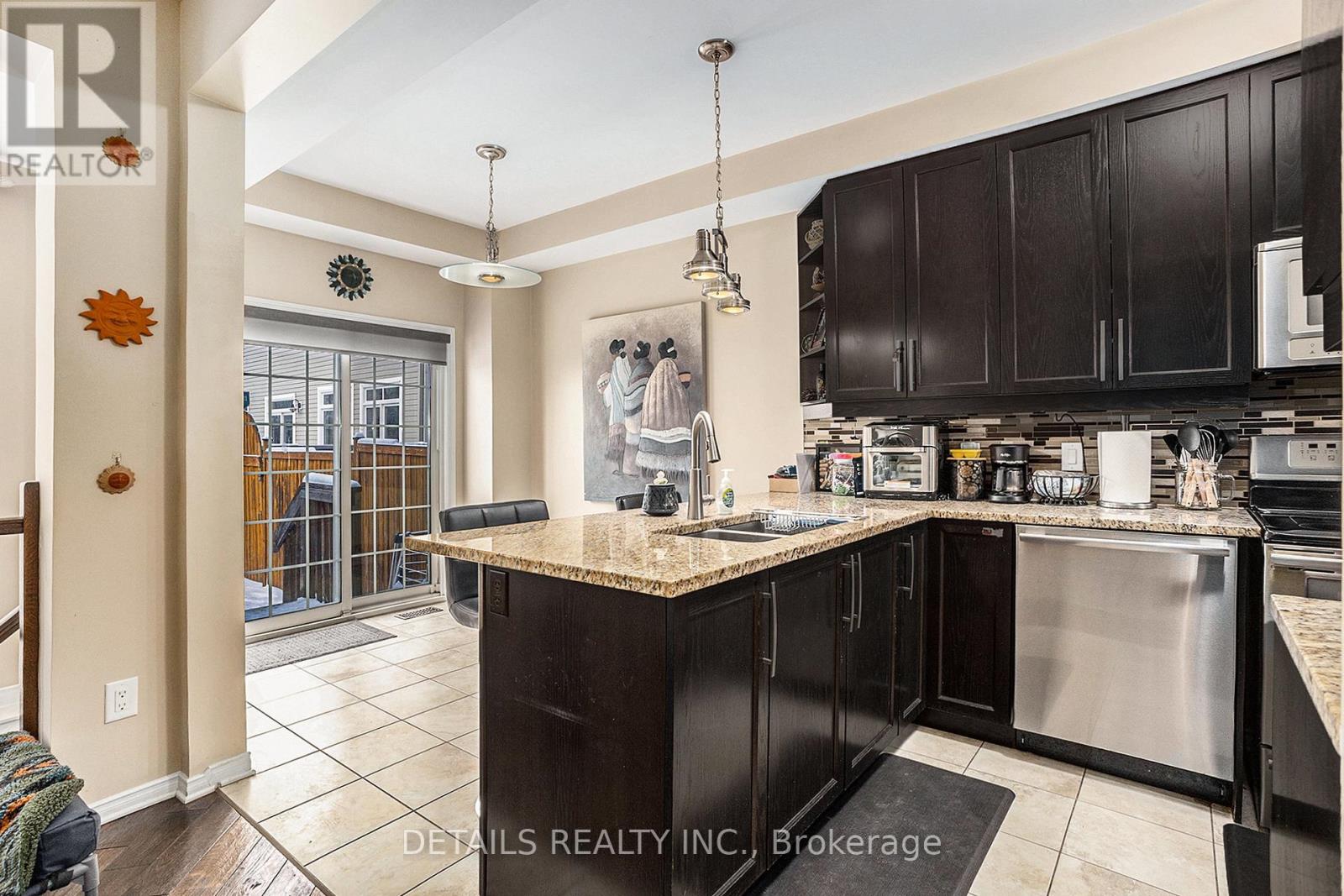 107 Lochnaw Private, Ottawa, Ontario  K2J 0Z5 - Photo 7 - X13481768