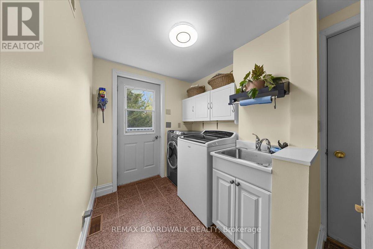 2464 Scrivens Drive, Ottawa, Ontario  K0A 2P0 - Photo 20 - X13481800