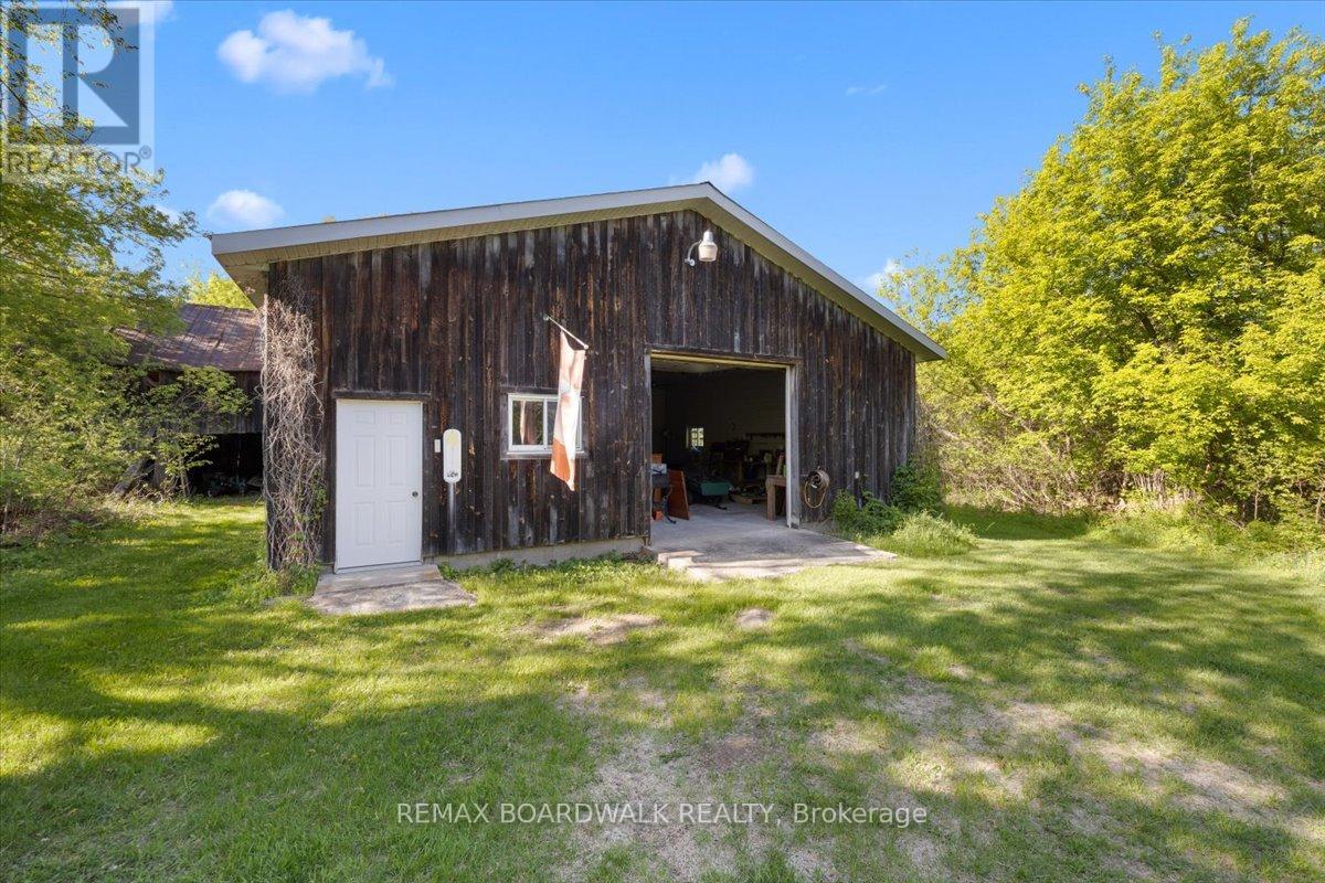 2464 Scrivens Drive, Ottawa, Ontario  K0A 2P0 - Photo 46 - X13481800