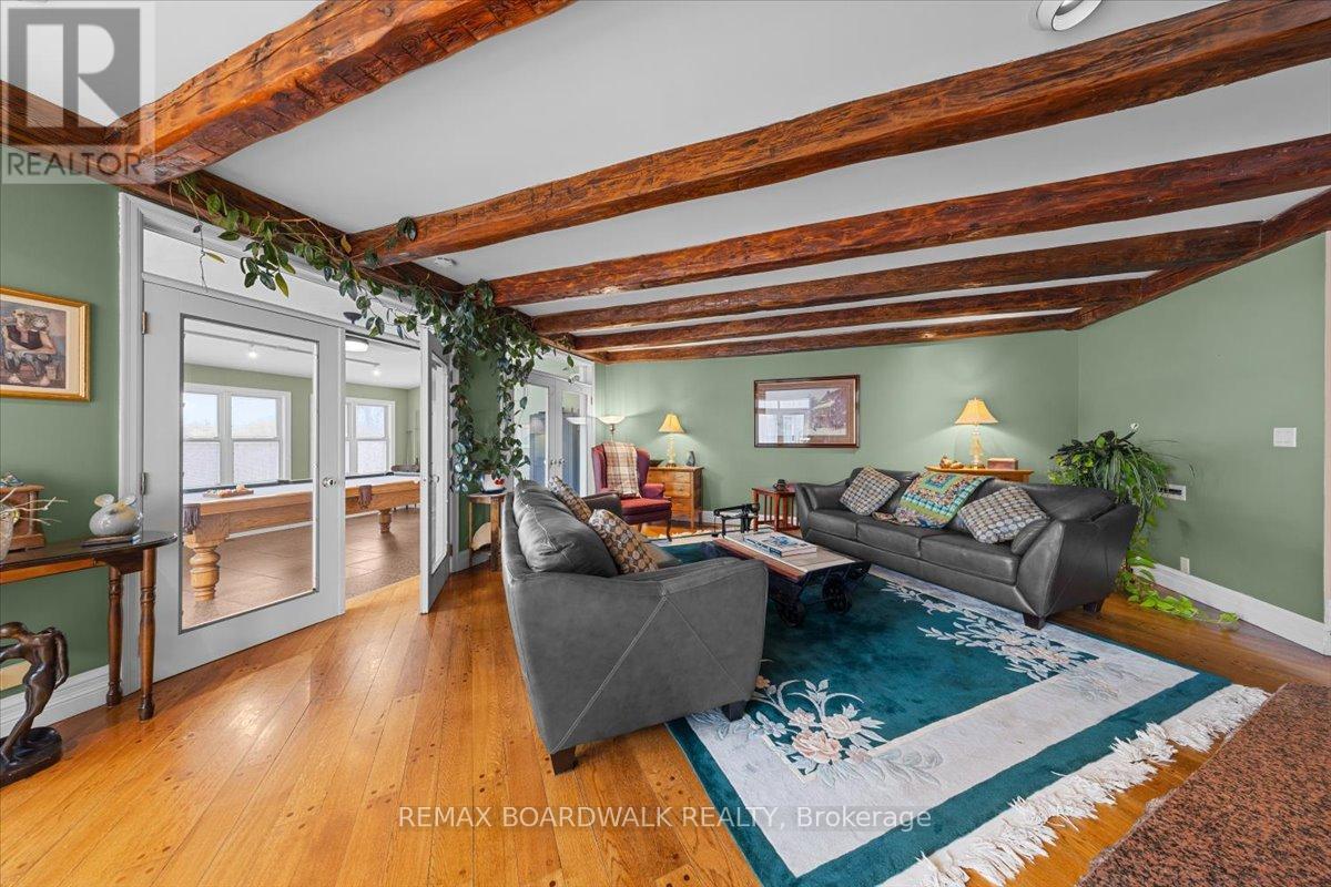 2464 Scrivens Drive, Ottawa, Ontario  K0A 2P0 - Photo 5 - X13481800