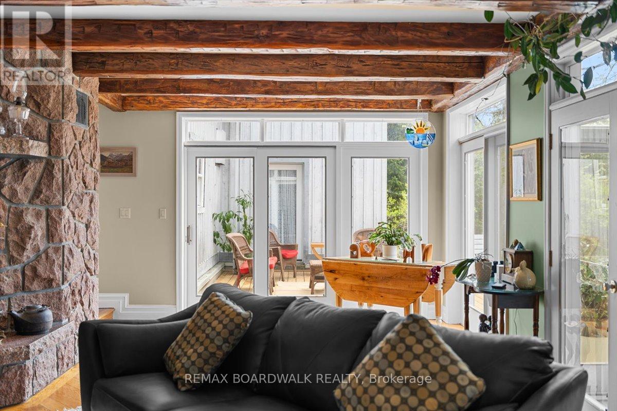 2464 Scrivens Drive, Ottawa, Ontario  K0A 2P0 - Photo 8 - X13481800