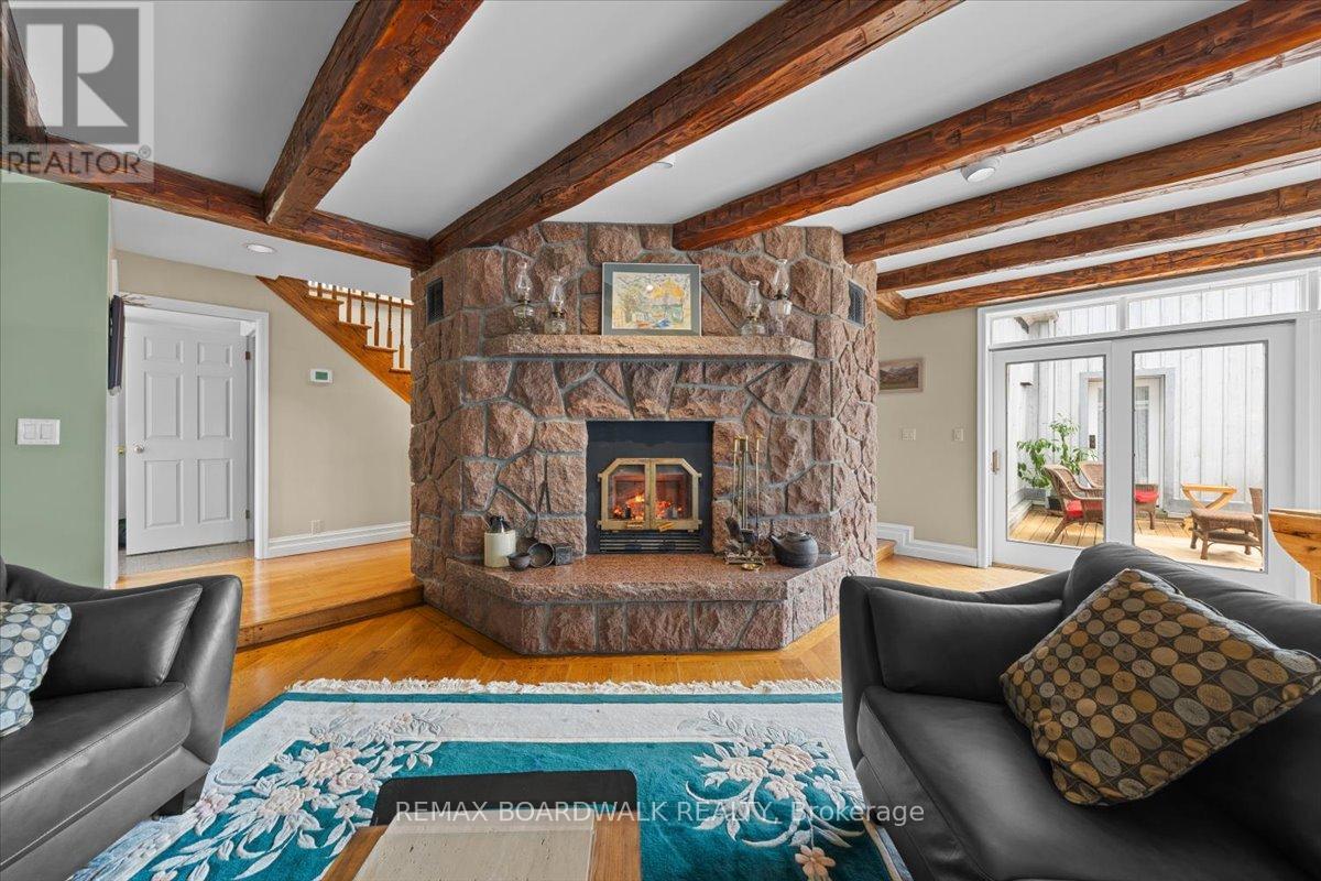 2464 Scrivens Drive, Ottawa, Ontario  K0A 2P0 - Photo 9 - X13481800
