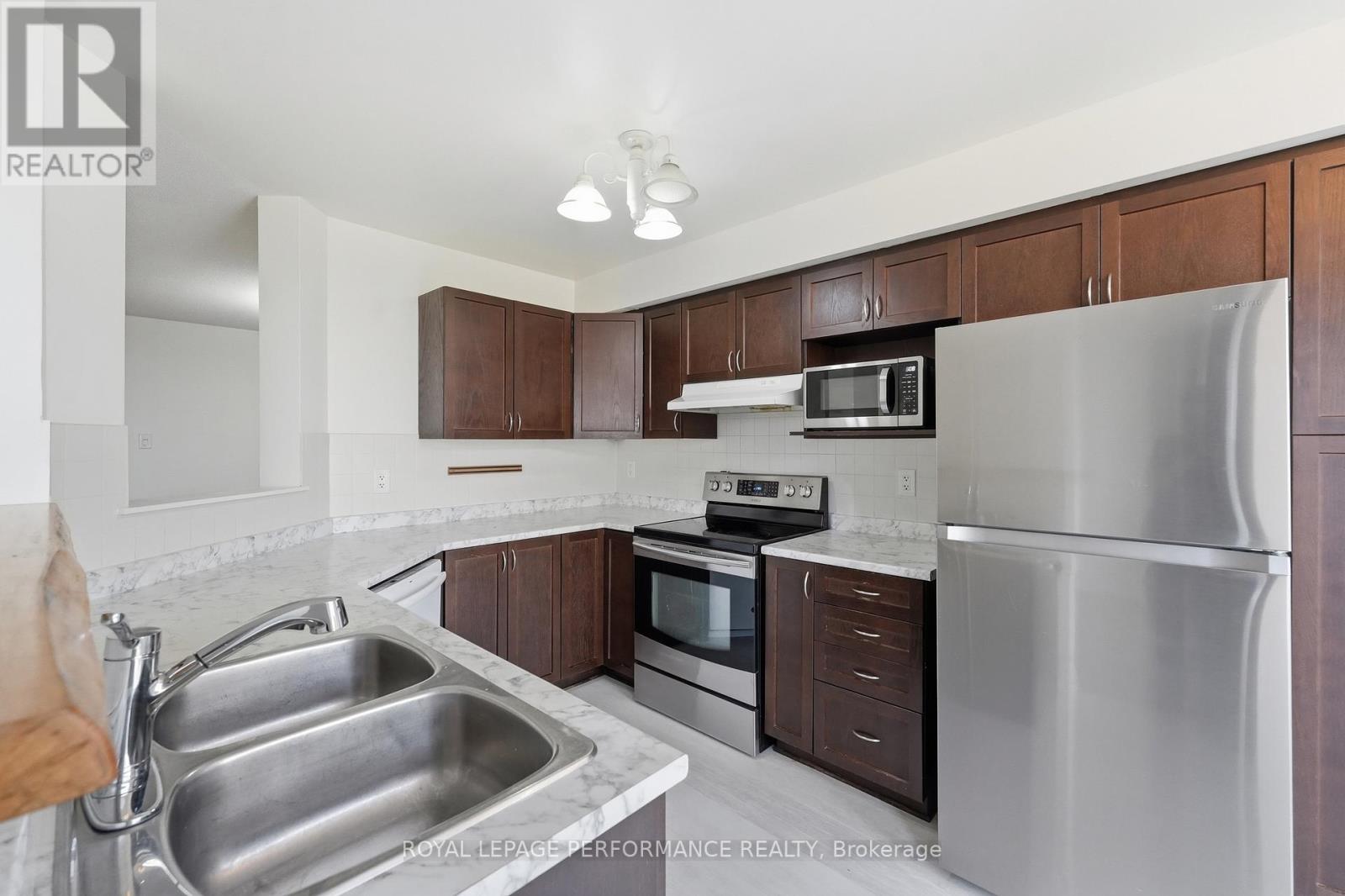 277 Rolling Meadow Crescent, Ottawa, Ontario  K1W 0A8 - Photo 14 - X13481812