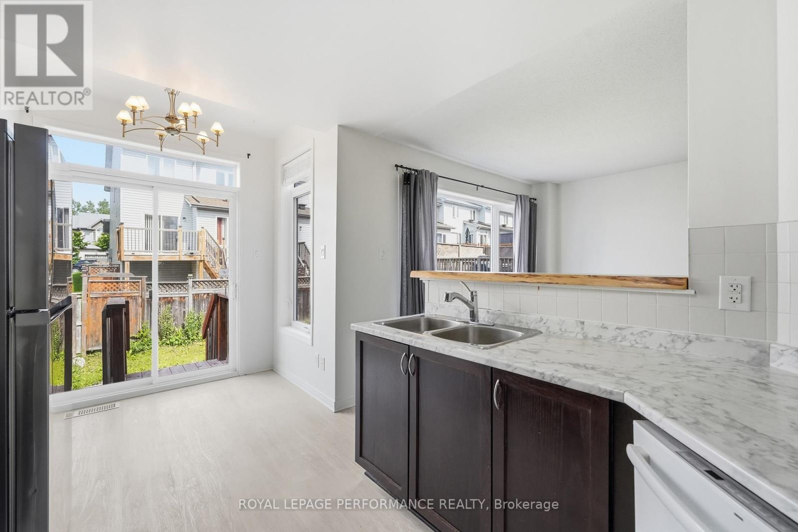 277 Rolling Meadow Crescent, Ottawa, Ontario  K1W 0A8 - Photo 15 - X13481812