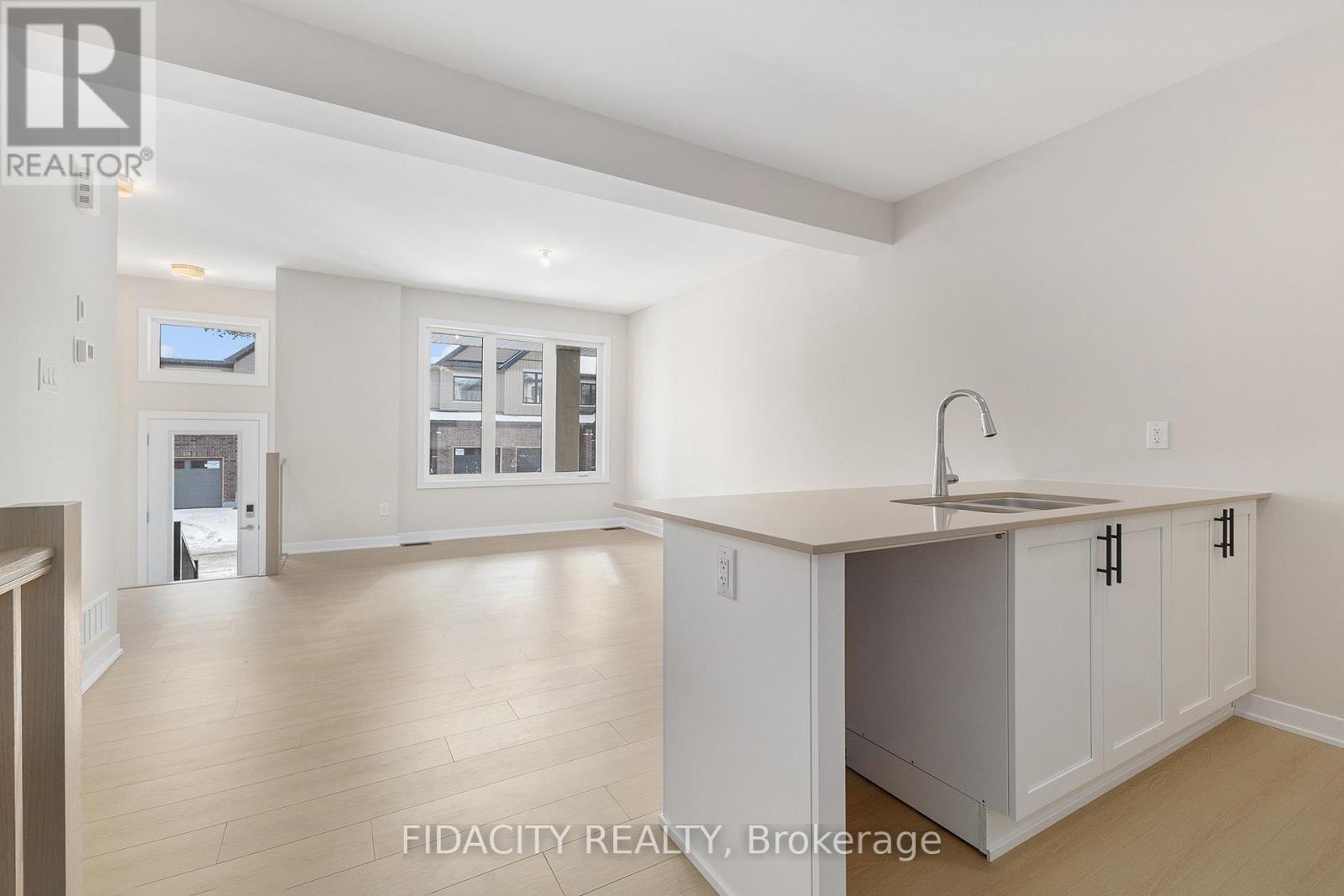 205 Beebalm Crescent, Ottawa, Ontario  K2J 7G9 - Photo 10 - X13481820