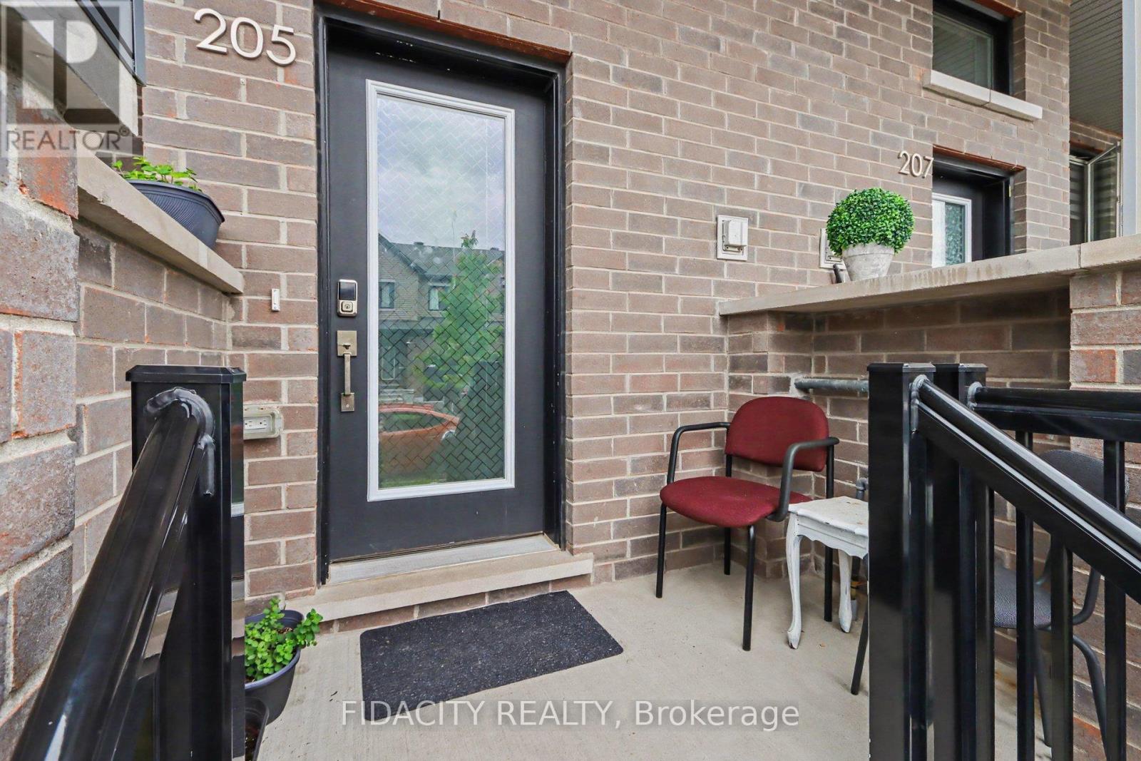 205 Beebalm Crescent, Ottawa, Ontario  K2J 7G9 - Photo 3 - X13481820