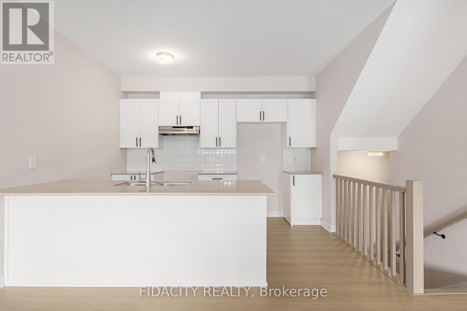 205 Beebalm Crescent, Ottawa, Ontario  K2J 7G9 - Photo 9 - X13481820