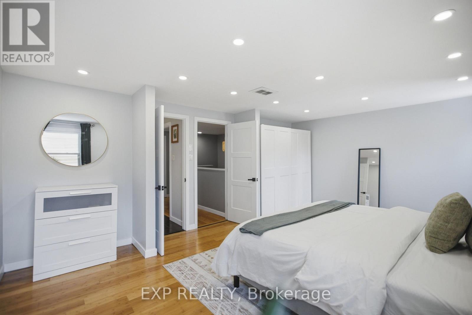 2092 Eric Crescent, Ottawa, Ontario  K1B 4P4 - Photo 15 - X13481906