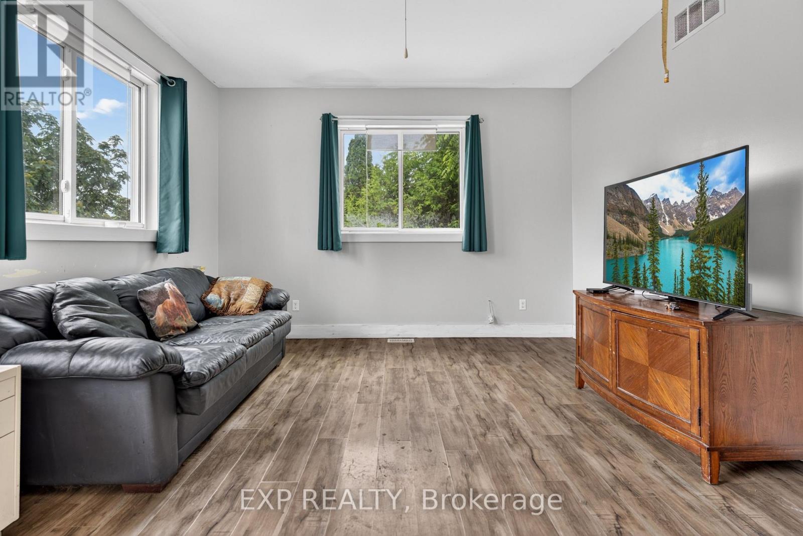 150 Main Street N, North Dundas, Ontario  K0C 1H0 - Photo 7 - X13481940