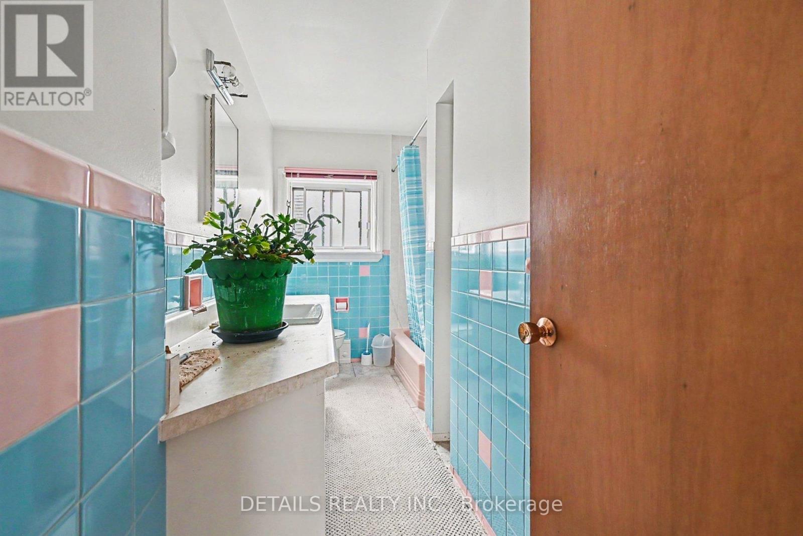 294 Donald Street, Ottawa, Ontario  K1K 1M7 - Photo 19 - X13481958