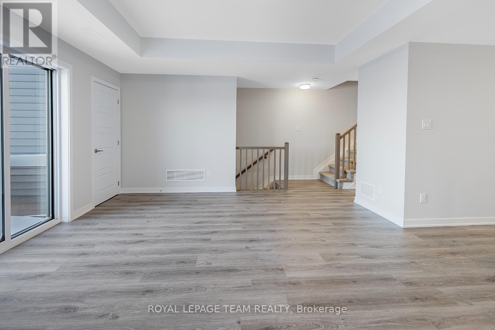 320 Parnian Private, Ottawa, Ontario  K2J 7K5 - Photo 6 - X13482004
