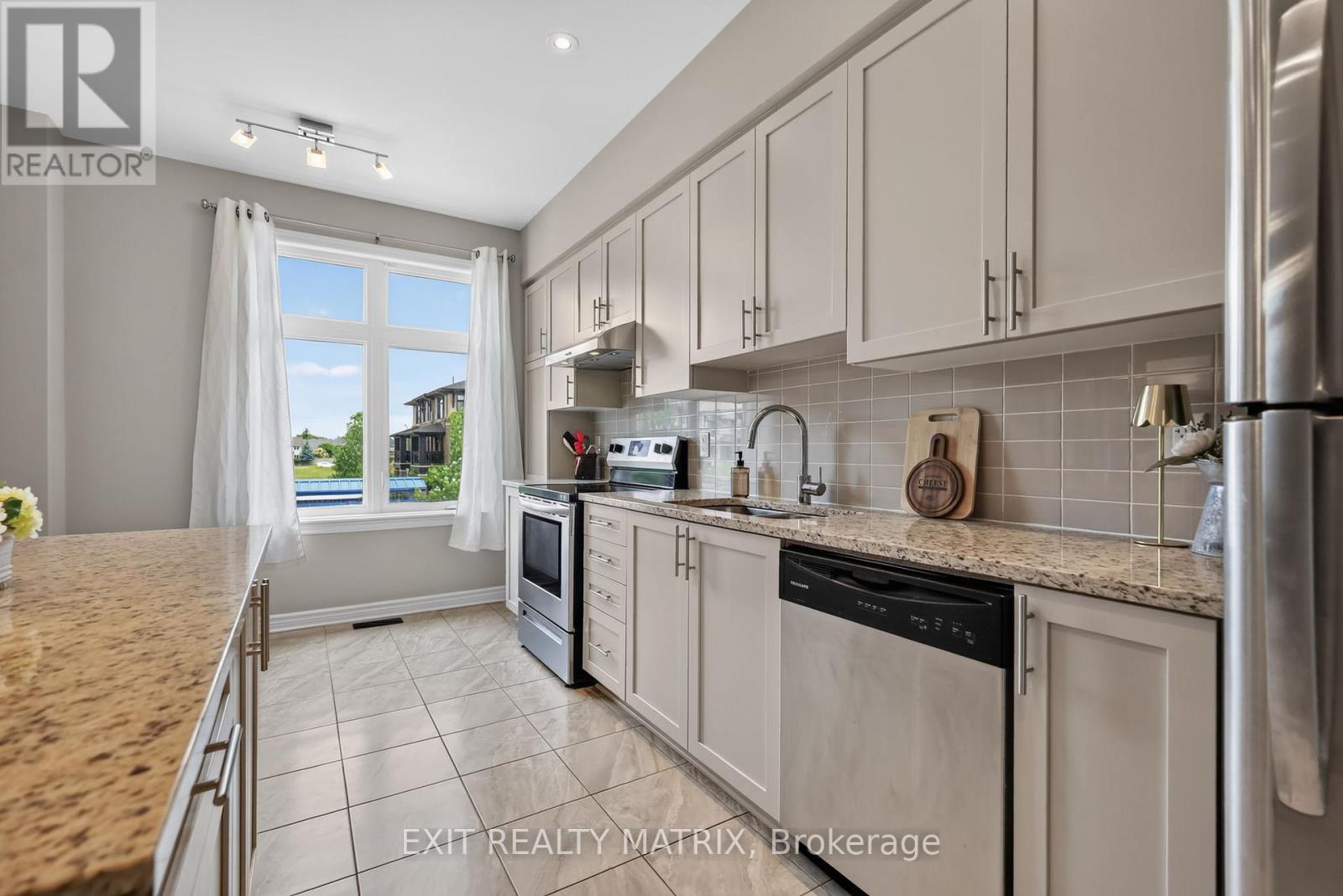 204 Baltic Private, Ottawa, Ontario  K4M 0G9 - Photo 8 - X13482008