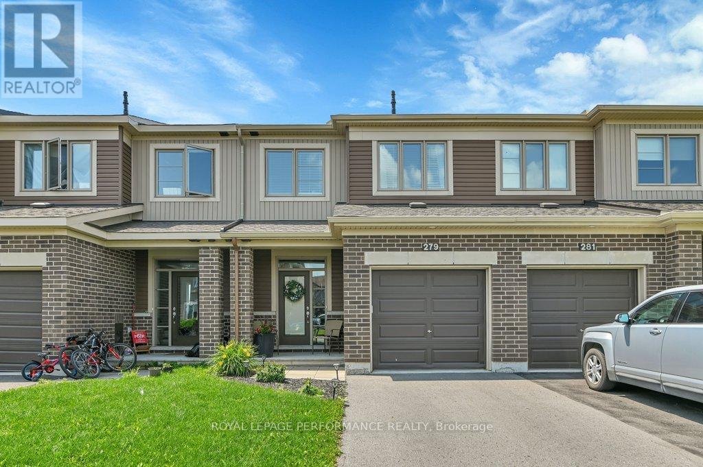 279 Mountain Sorrel Way, Ottawa, Ontario  K4A 1H6 - Photo 2 - X13482044