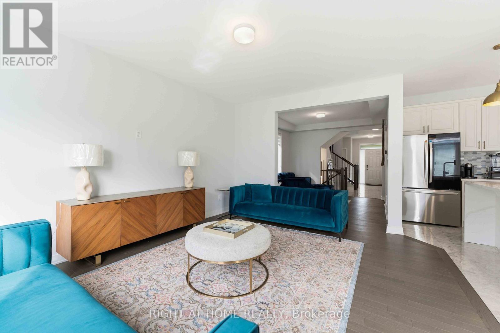 105 Alamo Street, Ottawa, Ontario  K2J 6H1 - Photo 6 - X13482136
