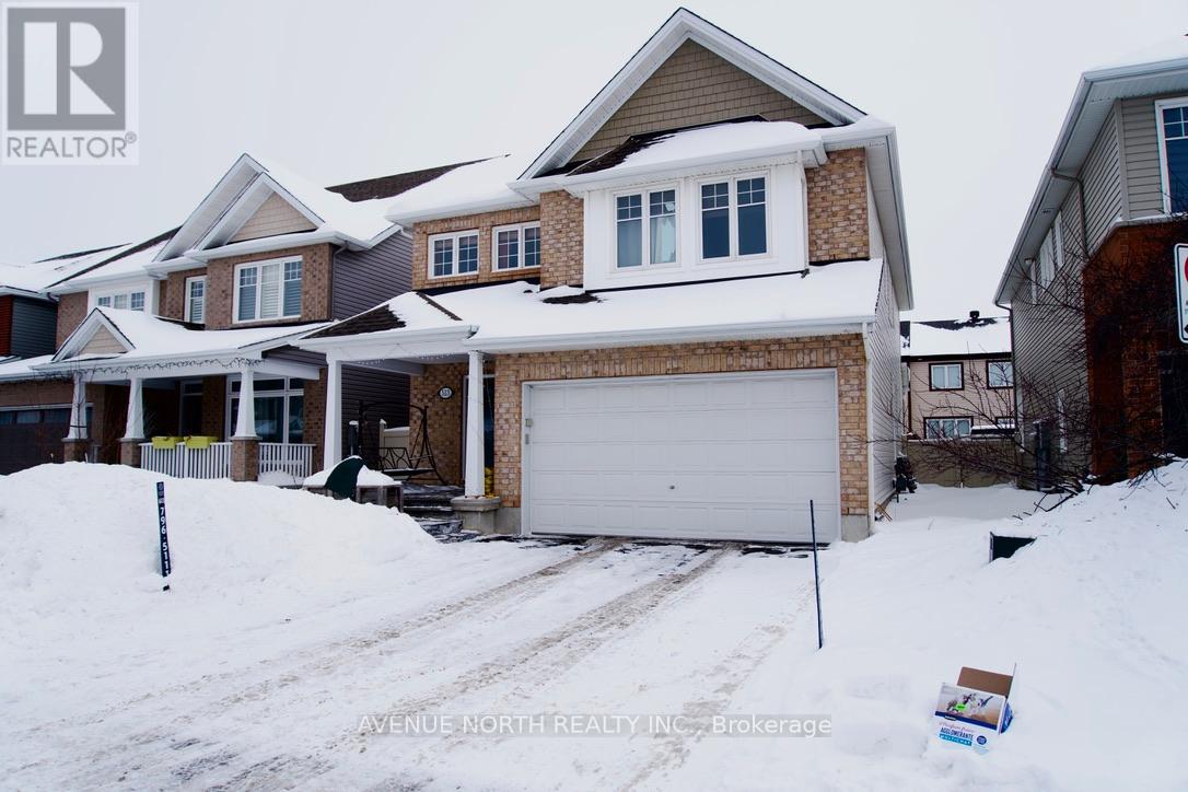 513 Egret Way, Ottawa, Ontario  K2C 3H2 - Photo 1 - X13482250