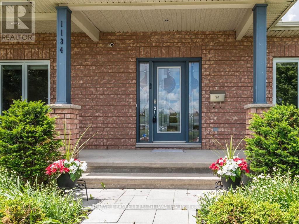 1134 Stittsville Main Street, Ottawa, Ontario  K2S 0B9 - Photo 3 - X13482298