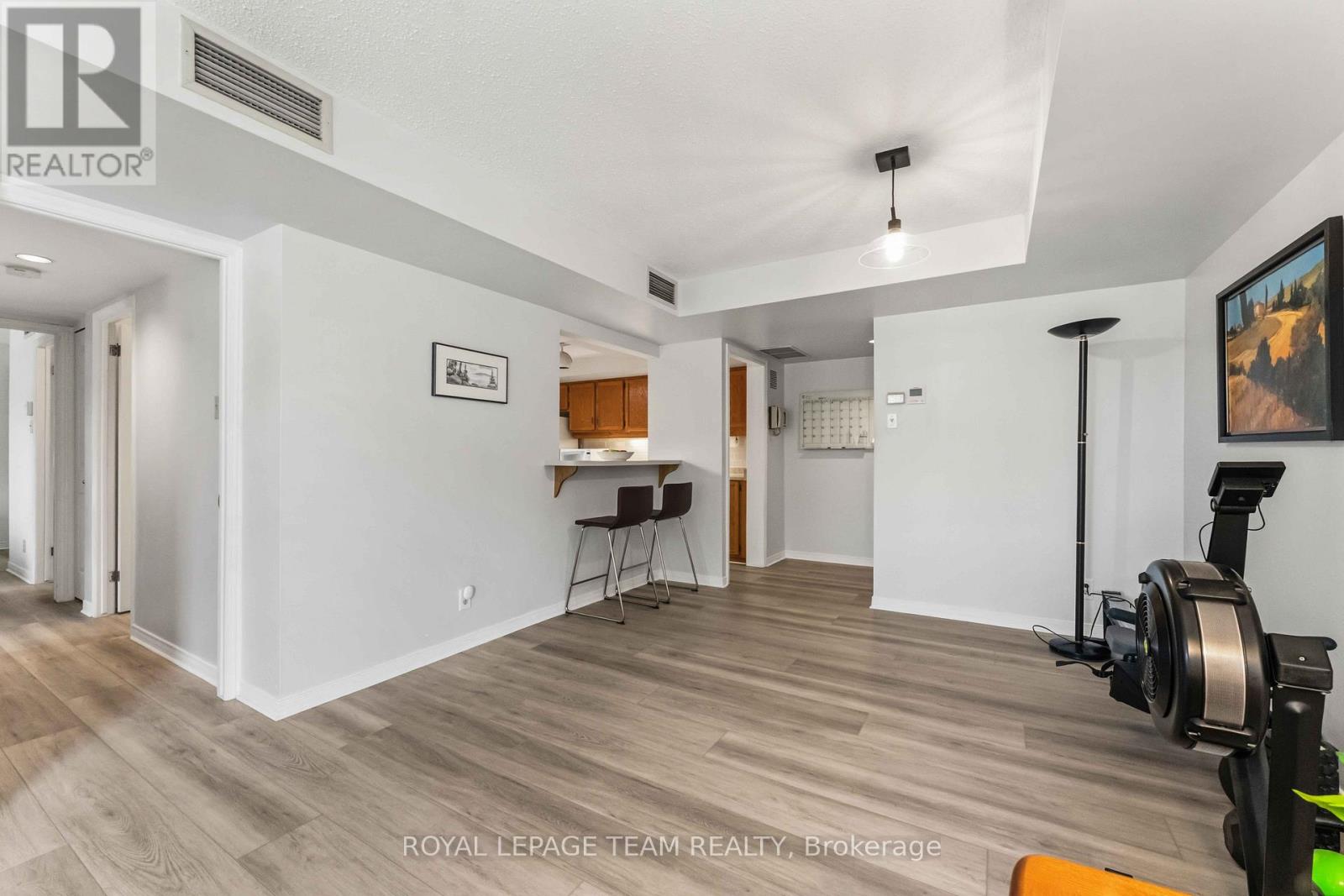 301 - 7 Kippewa Drive, Ottawa, Ontario  K1S 3G3 - Photo 17 - X13482486