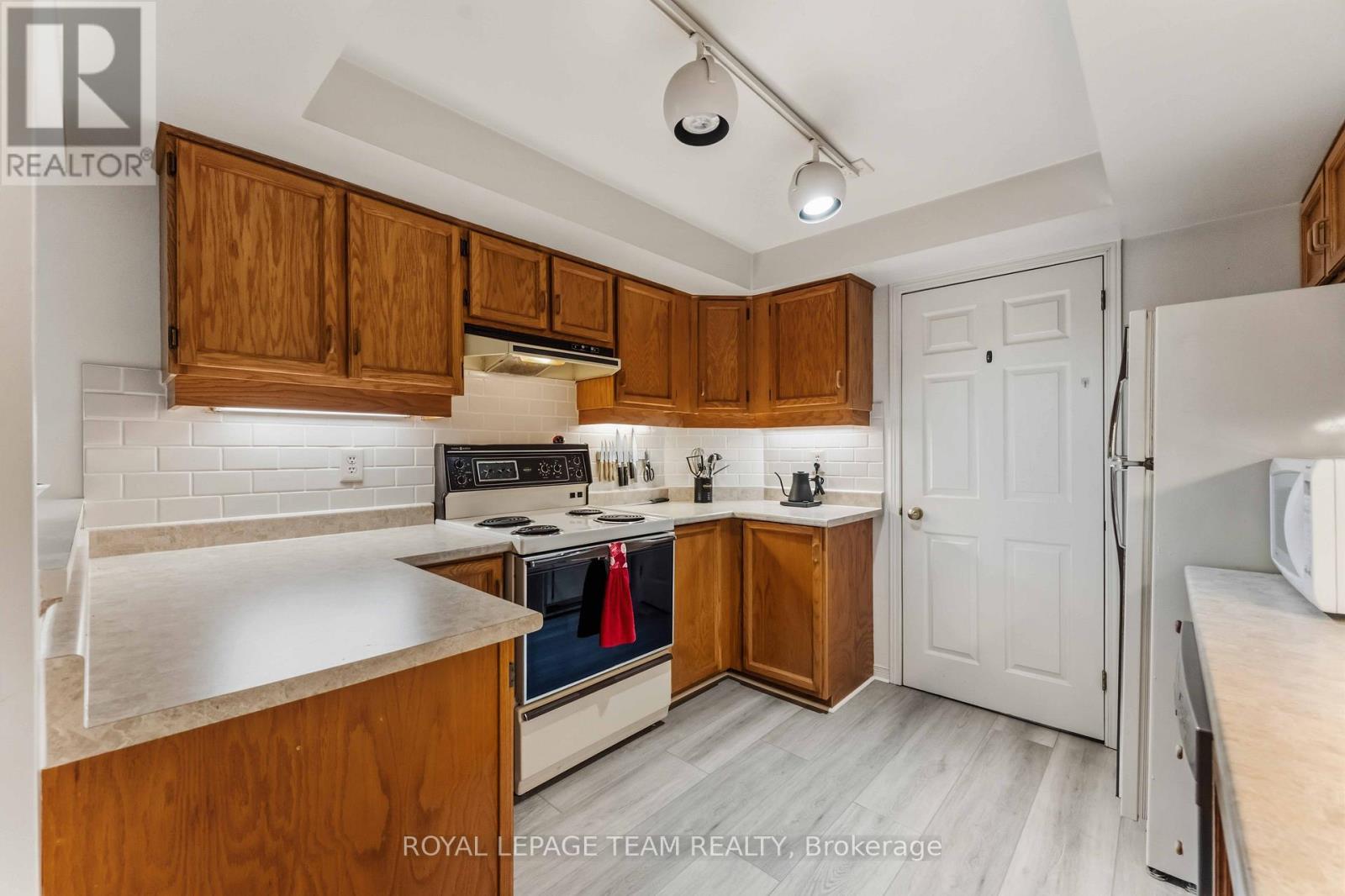 301 - 7 Kippewa Drive, Ottawa, Ontario  K1S 3G3 - Photo 19 - X13482486