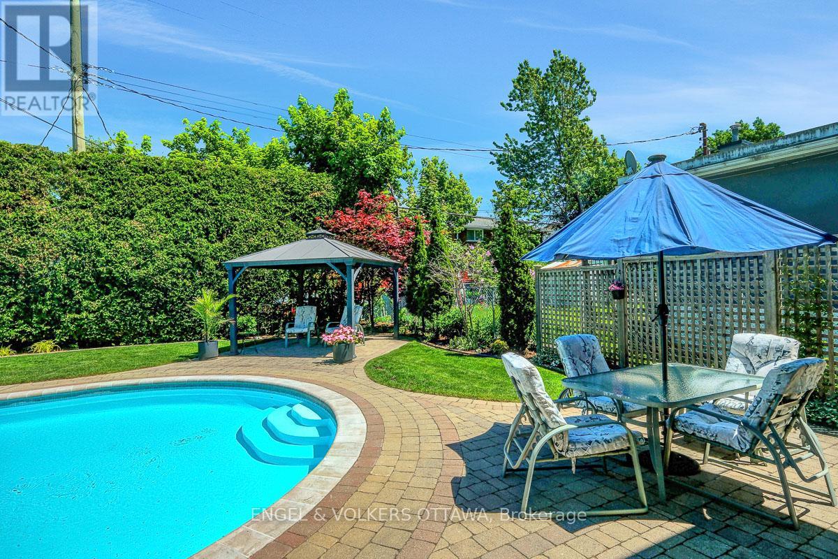 1131 Cameo Drive, Ottawa, Ontario  K2C 1Y6 - Photo 45 - X13482542