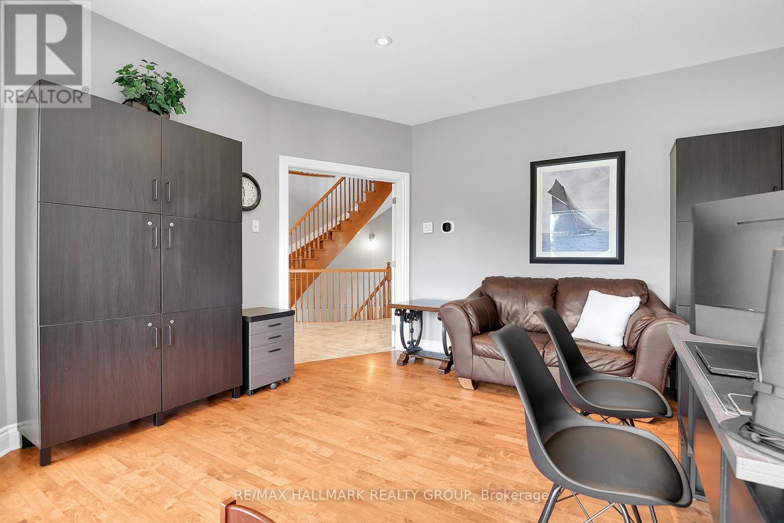 1705 Silver Bark Avenue, Ottawa, Ontario  K1C 7A9 - Photo 6 - X13482740