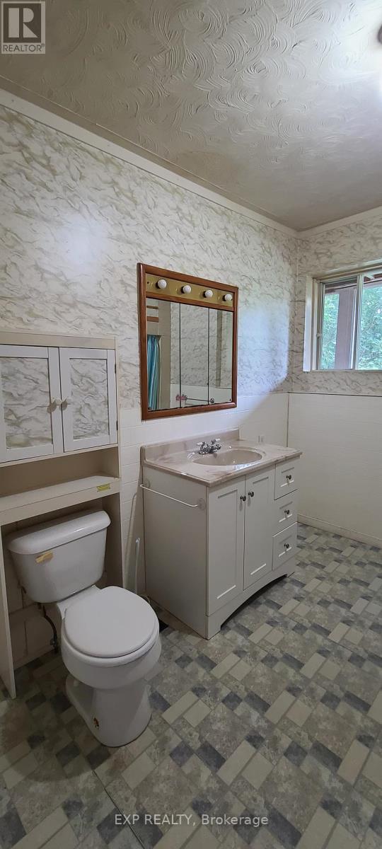 3620 Carriere Road, Alfred And Plantagenet, Ontario  K0B 1A0 - Photo 8 - X13482962