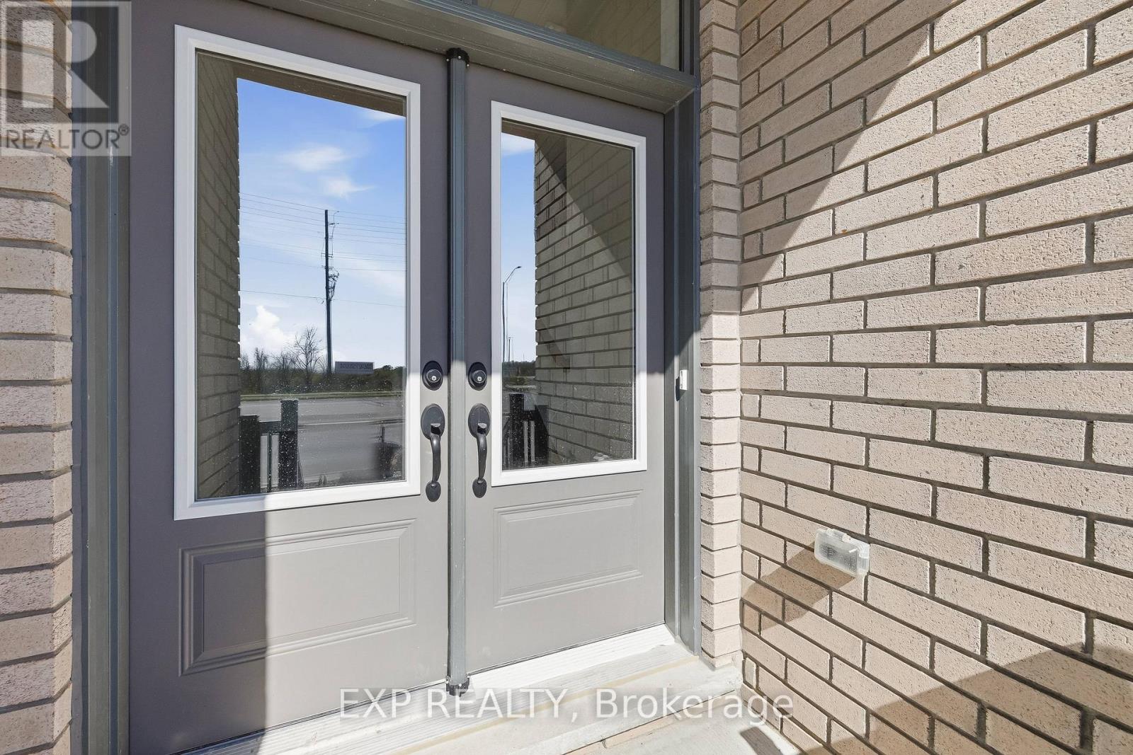 2964 Peter Matthews Drive, Pickering, Ontario  L1X 0R7 - Photo 4 - E13483090