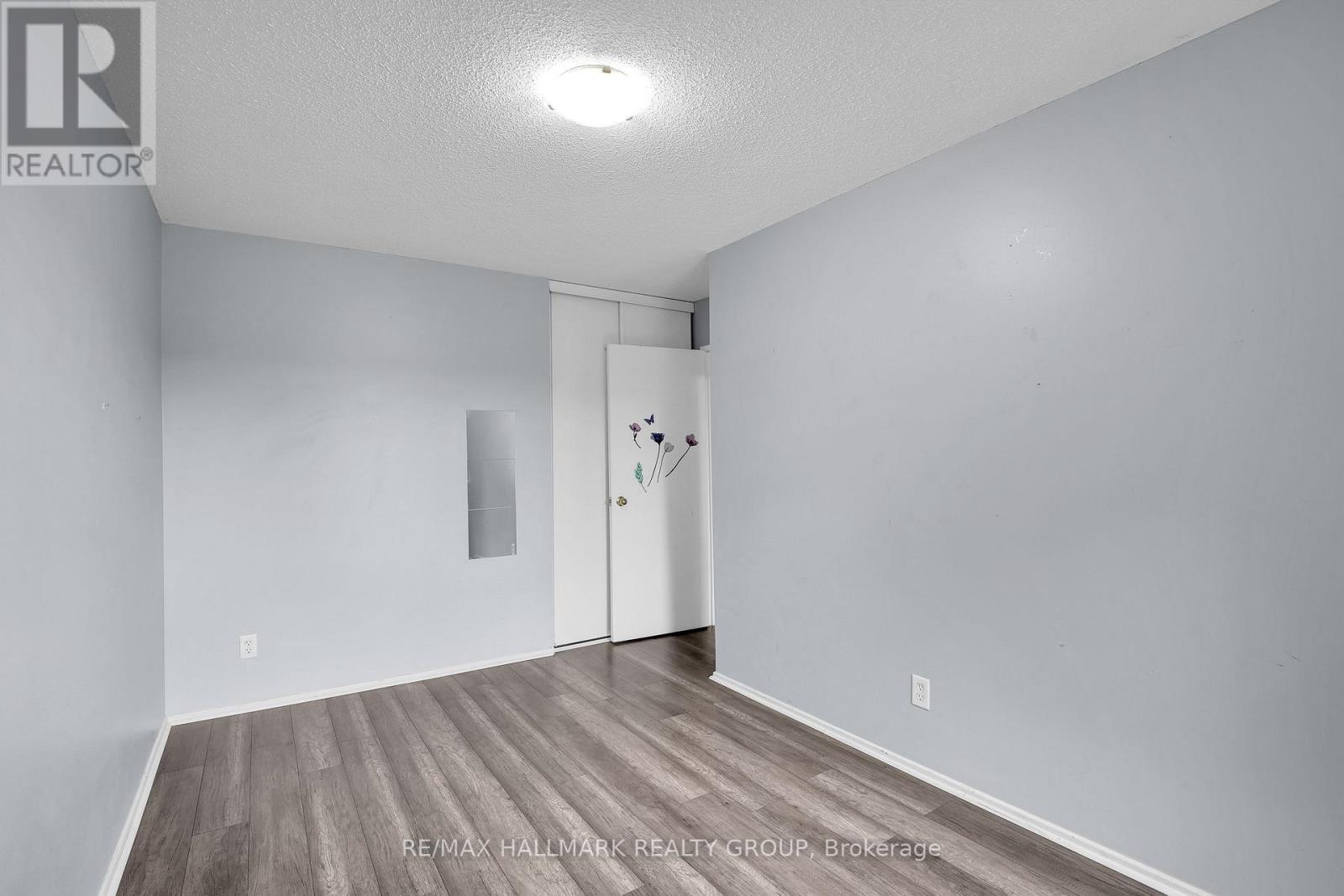 2912 Fairlea Crescent, Ottawa, Ontario  K1V 8T7 - Photo 14 - X13483336