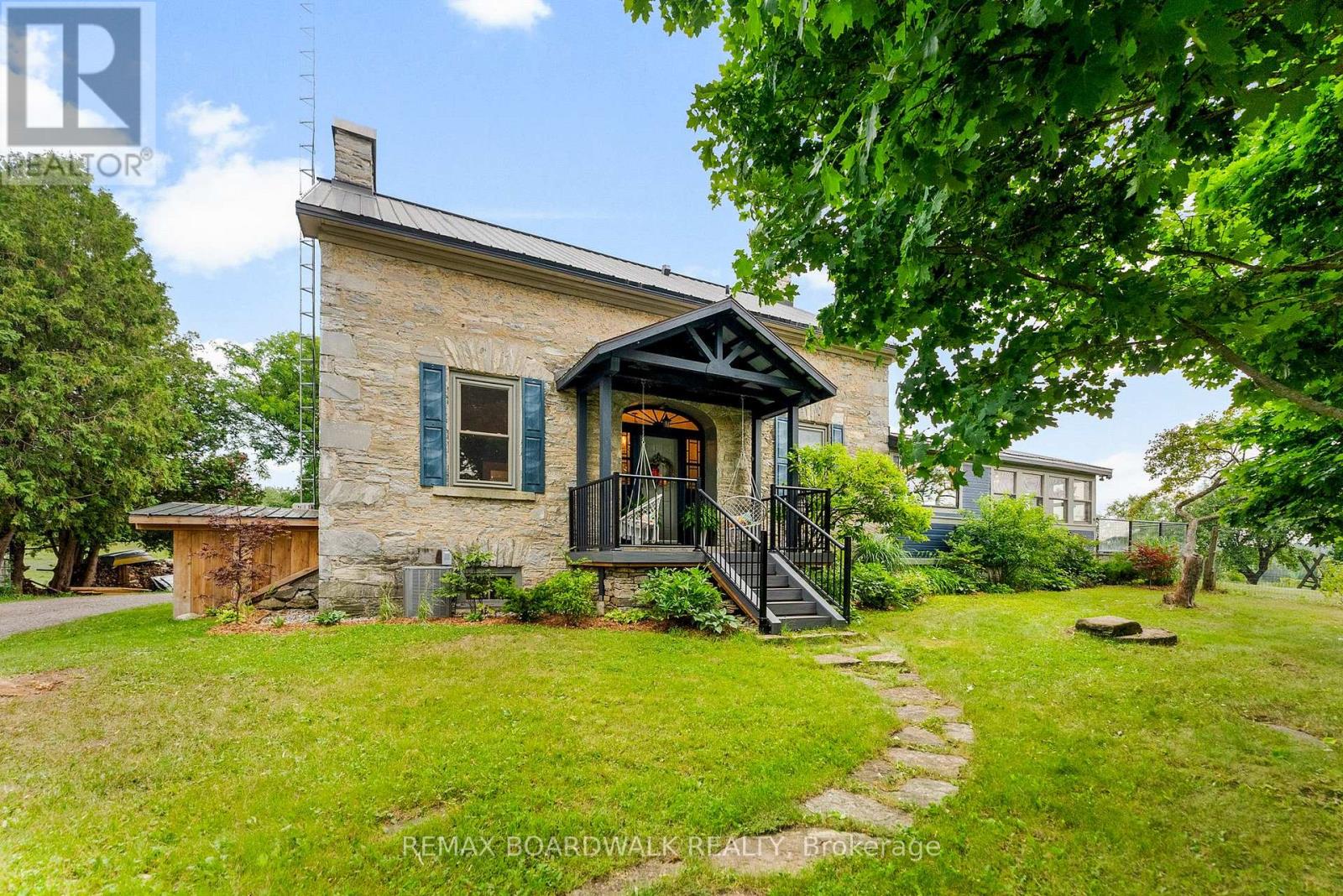 1415 Sheridan Rapids Road, Lanark Highlands, Ontario  K0G 1K0 - Photo 1 - X13483368
